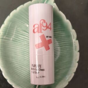 Multi-Use Cheek & Lip Color